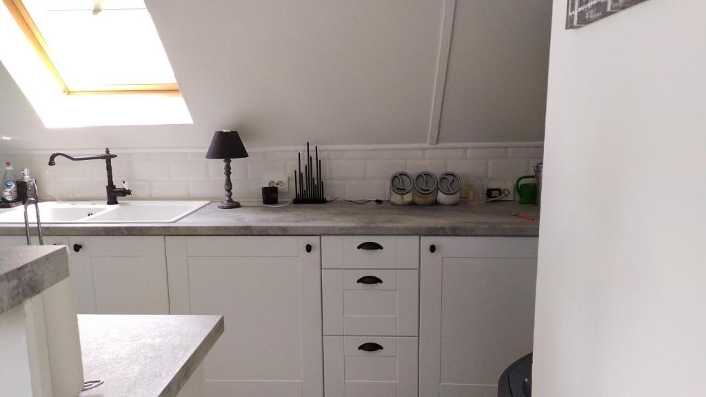 Leander Apartman Balatonlelle Exteriör bild